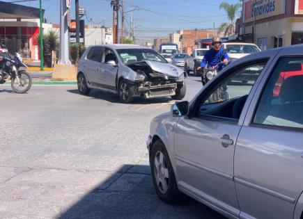 Únicamente daños materiales en choque sobre Himno Nacional Únicamente daños materiales en choque sobre Himno Nacional