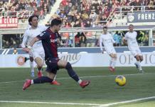 Triunfo del Bologna sobre el Cagliari en la Serie A