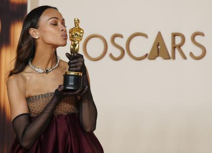 Zoe Saldaña gana su primer Oscar como actriz de reparto