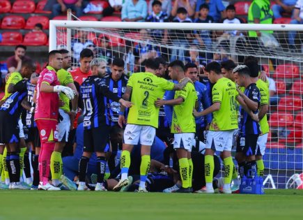 Drama en la Liga MX: Jugador sufre convulsión en partido