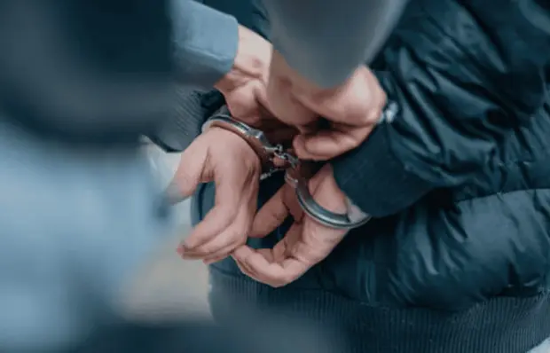 Caen dos menores en Tamuín en portación de drogas y un arma