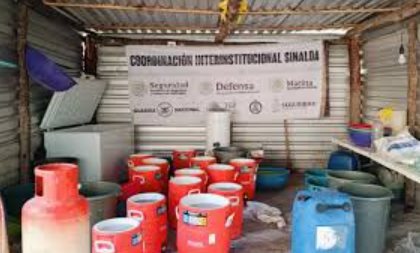 Destrucción de laboratorios clandestinos en Sinaloa