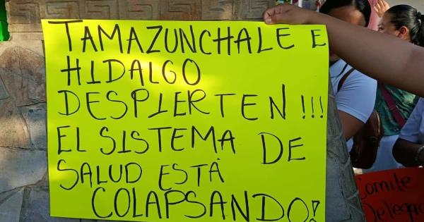 Personal de salud en la Huasteca se manifiesta por contratos e insumos