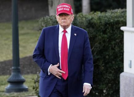 Aranceles están listos y entran en vigor mañana, adelanta Trump a México y Canadá