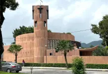 Capilla en Veracruz transforma el concreto en arte