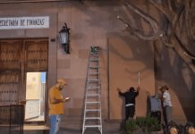 Secretaría de Finanzas se suma al blindaje de edificios en el Centro Histórico por el Día de la Mujer