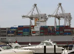 EU cancela negociaciones comerciales con Canadá