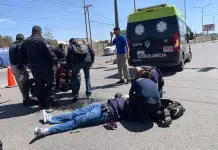 Motociclista resulta lesionado en choque sobre Avenida Industrias