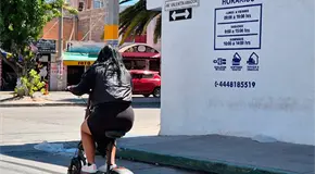 Casco sería obligatorio para circular en scooters eléctricos en SLP
