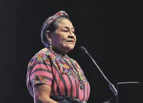 Rigoberta Menchú obtiene la nacionalidad mexicana