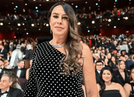 Karla Sofía Gascón no fue al Met Gala; estuvo en el hospital