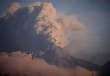 Jaime Viñals busca romper Récord Guinness al escalar volcanes de Guatemala Jaime Viñals busca romper Récord Guinness al escalar volcanes de Guatemala