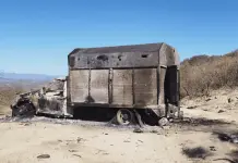 Hallazgo de cuerpos calcinados y arsenal en Moris y Uruachi