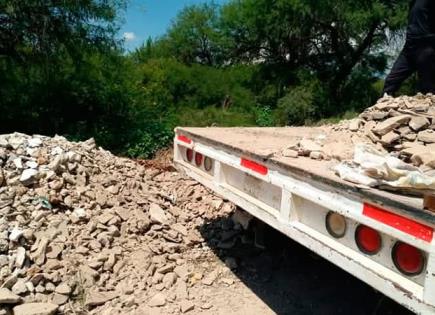 Caminos vecinales se vuelven basureros