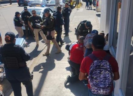 Balean a dos vendedores en cruce de Salvador Nava y J. Clouthier