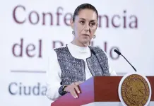 Sheinbaum respalda a López Obrador y critica señalamientos en su contra Sheinbaum respalda a López Obrador y critica señalamientos en su contra