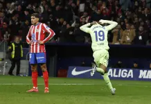 El Atlético cae ante el Barcelona pese a Julián Álvarez
