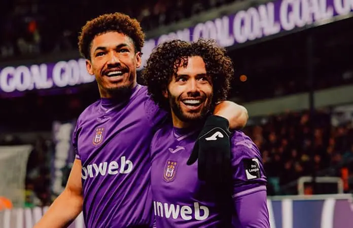 César Chino Huerta anota gol decisivo para el Anderlecht en Bélgica