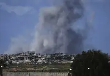 La ONU dice que un empleado internacional murió y cinco resultaron heridos por explosión en Gaza