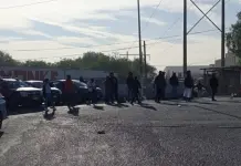 Bloquean Rocha Cordero por falta de agua