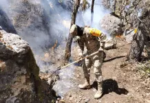 Ej&eacute;rcito Mexicano combate incendios forestales en la Huasteca Potosina