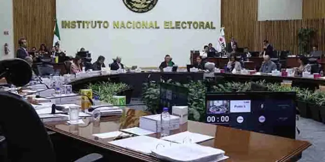 Perfilan multa de 62 mdp a partidos por adeudo de impuestos