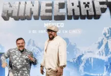 Jack Black y Jason Momoa presentan Una pel&iacute;cula de Minecraft