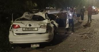 Conductor queda prensado tras accidente en Carretera 57