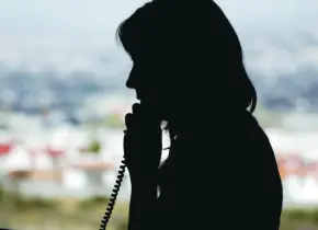 Evita compartir datos sensibles en llamadas de extorsión