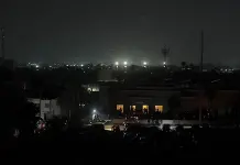 Apagón que afectó al sureste se resolvió en madrugada