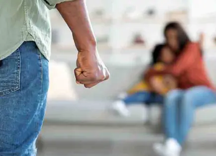 Semanalmente, se registran 3 detenciones por violencia familiar