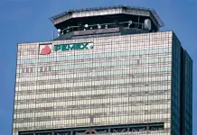 Desplome en la producción de crudo de Pemex en febrero
