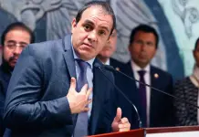 Tras librar desafuero, convocan a movilización contra Blanco