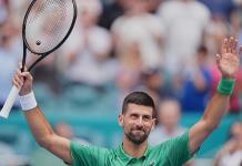 Novak Djokovic avanza a la final del Abierto de Miami con Lionel Messi presente Novak Djokovic avanza a la final del Abierto de Miami con Lionel Messi presente