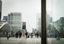 Francia denuncia presión de EEUU sobre empresas locales