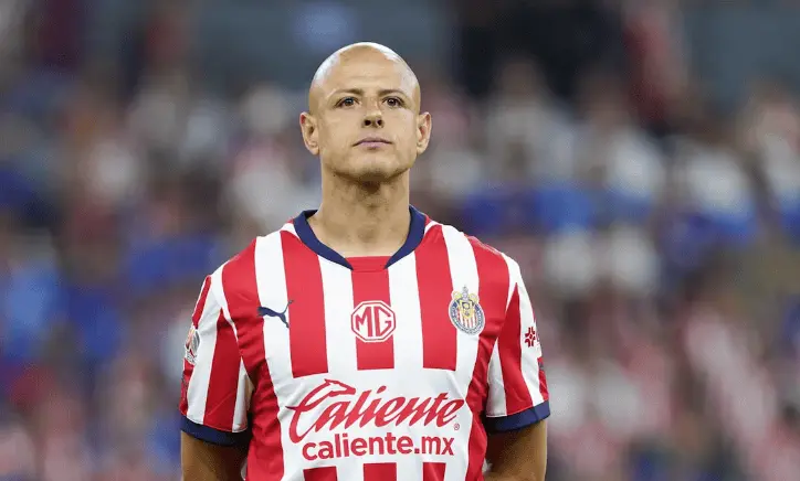 Chivas borra a Chicharito para juego contra el ADSL
