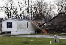 Impactantes consecuencias de las tormentas en Michigan y Tennessee