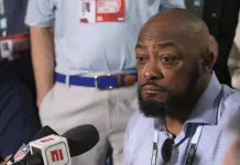 Steelers: Mike Tomlin sigue en contacto con Aaron Rodgers, pero conf&iacute;a en Mason Rudolph