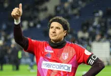 Guillermo Ochoa enfrenta descenso en AVS Guillermo Ochoa enfrenta descenso en AVS