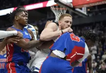 NBA suspende a 5 jugadores por altercado Pistons-Timberwolves