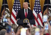 Demandas legales contra la orden ejecutiva de Trump en elecciones