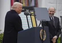 Cronolog&iacute;a de los aranceles de Trump y las guerras comerciales