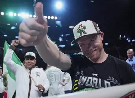 El gasto Millonario de Canelo Álvarez en su outfit para la pelea