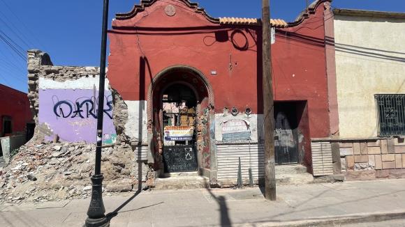Fotos | Preocupa incremento de fincas del centro en riesgo de caer