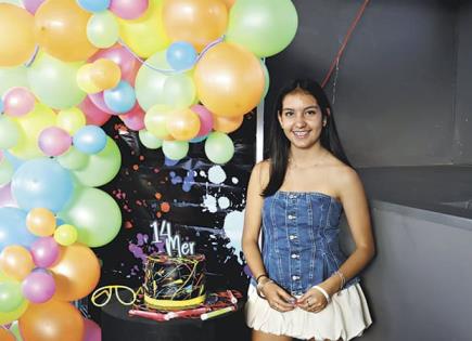 MER ¡FELIZ EN SUS 14’S!