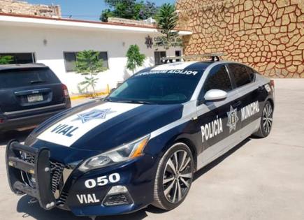 Quitarán polarizado a patrullas de policía