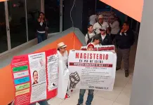 Amaga el SNTE con paro total