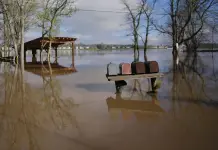 Impacto de las tormentas y las inundaciones en Kentucky Impacto de las tormentas y las inundaciones en Kentucky