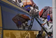 Pakist&aacute;n insta a la reubicaci&oacute;n urgente de refugiados afganos