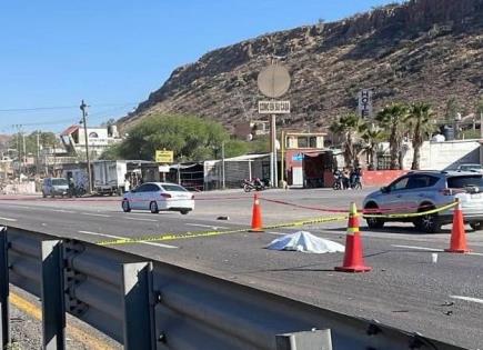 Atropellan a motociclistas en carretera 57; muere uno Atropellan a motociclistas en carretera 57; muere uno